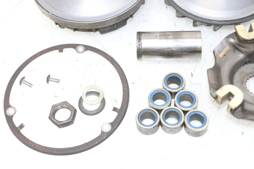 photo de VARIATOR SUZUKI BURGMAN 125 (2007 - 2014) - Andere kijkhoek