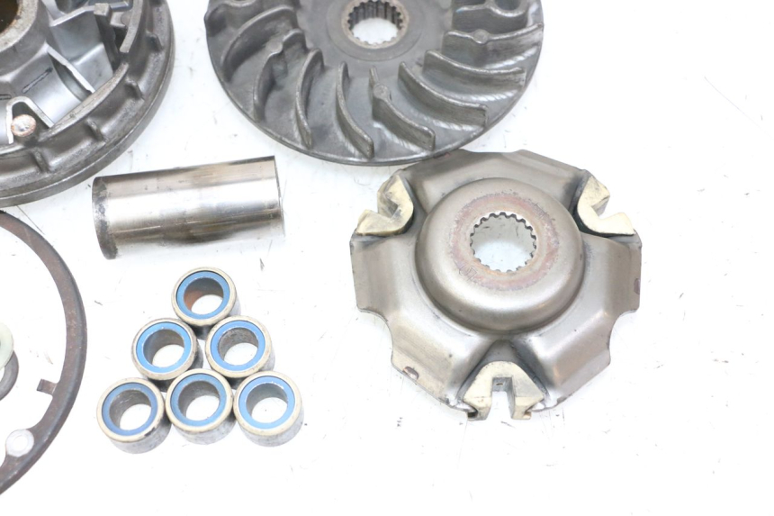 photo de VARIATOR SUZUKI BURGMAN 125 (2007 - 2014) - Markeringen en referenties