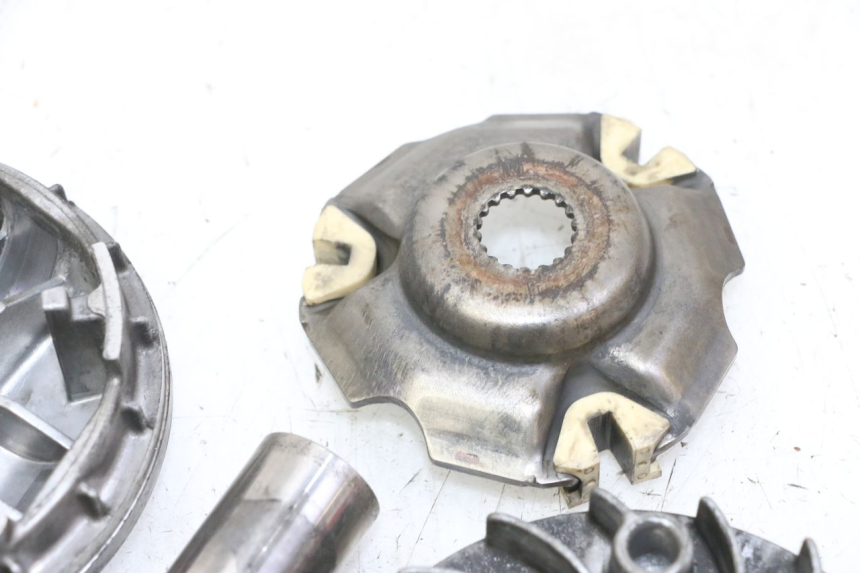 photo de VARIATOR SUZUKI BURGMAN 125 (2007 - 2014) - Markeringen en referenties