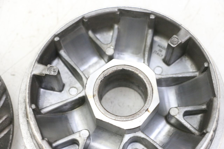 photo de VARIATOR SUZUKI BURGMAN 125 (2007 - 2014) - Detailaanzicht