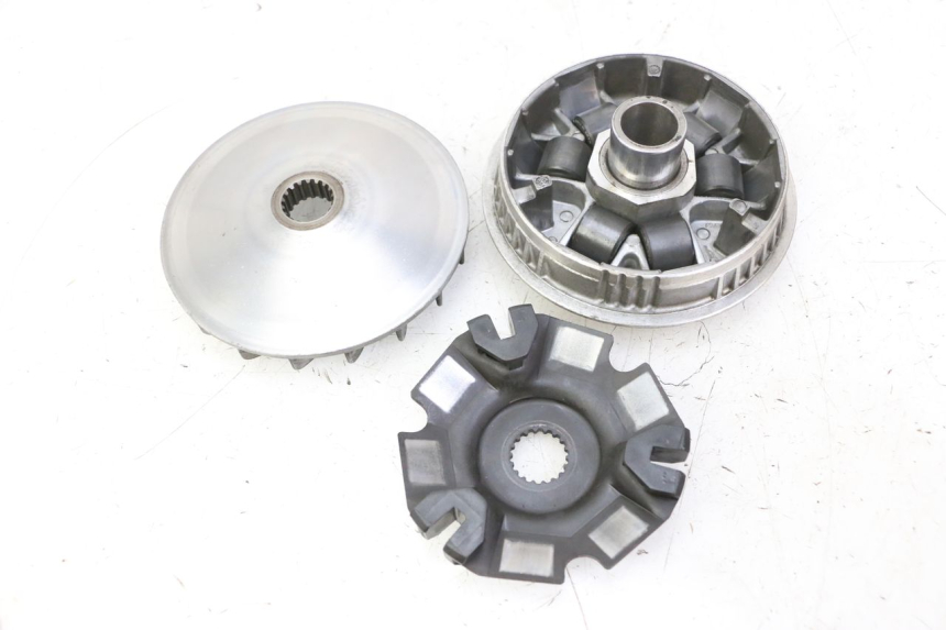 photo de VARIATOR SUZUKI BURGMAN 125 (2007 - 2014) - Andere kijkhoek