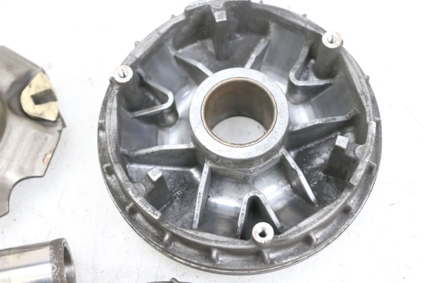 photo de VARIATOR SUZUKI BURGMAN 125 (2007 - 2014) - Kenmerkende details