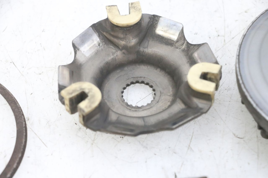 photo de VARIATOR SUZUKI BURGMAN 125 (2007 - 2014) - Andere kijkhoek