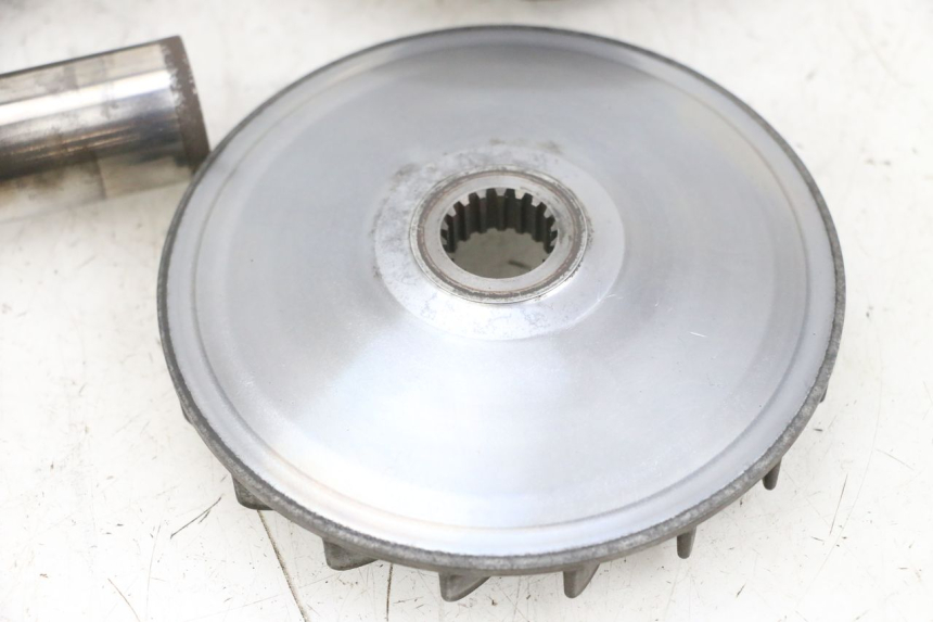 photo de VARIATOR SUZUKI BURGMAN 125 (2007 - 2014) - Bevestigingspunten