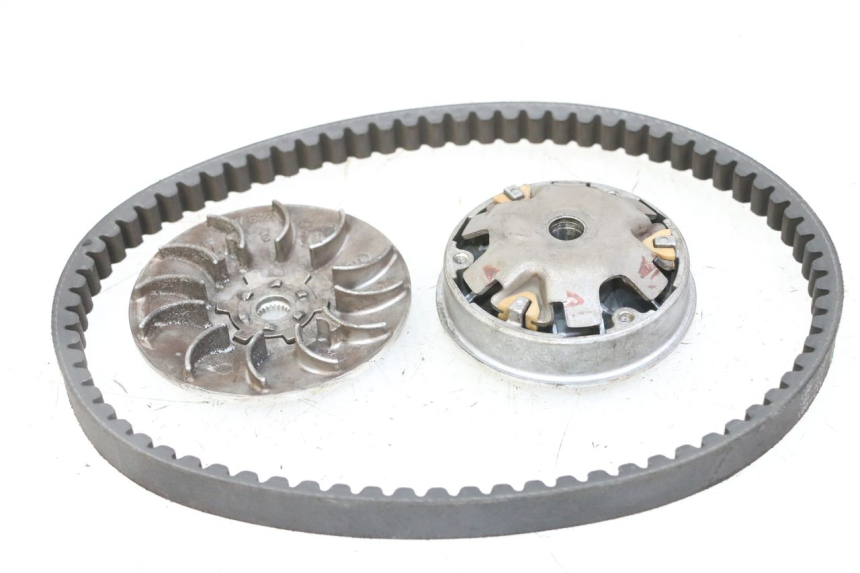 photo de VARIATOR PEUGEOT CITYSTAR 50 (2013 - 2017) - Detail van het onderdeel