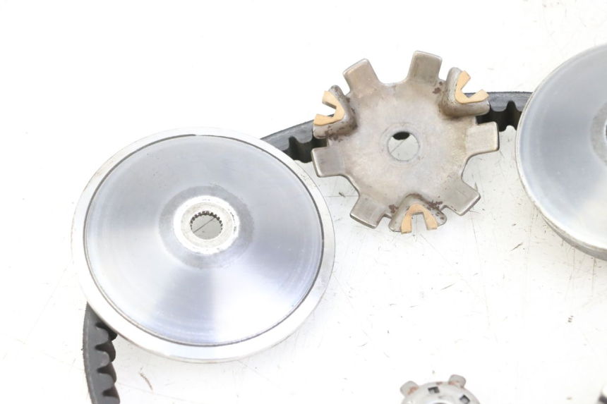 photo de VARIATOR PEUGEOT CITYSTAR 50 (2013 - 2017) - Andere kijkhoek