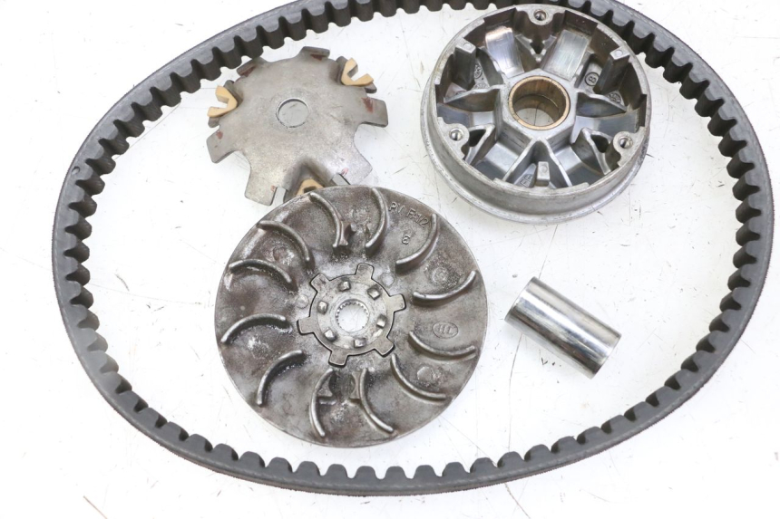 photo de VARIATOR PEUGEOT CITYSTAR 50 (2013 - 2017) - Bevestigingspunten