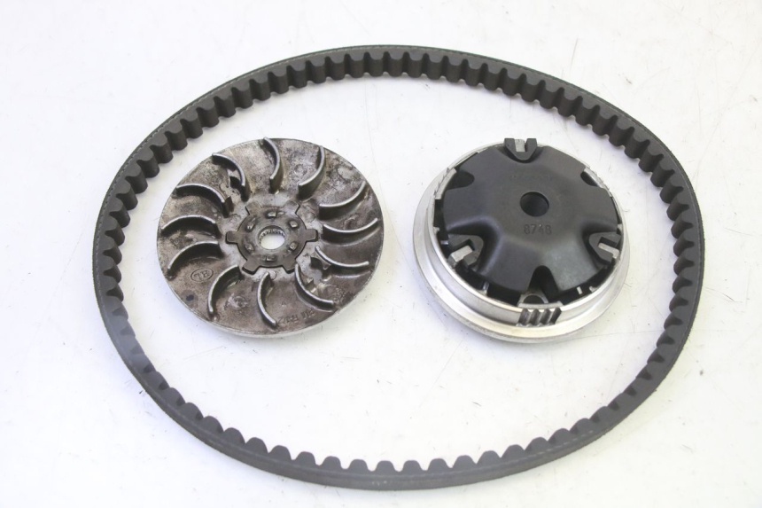 photo de VARIATOR PEUGEOT CITYSTAR 50 (2013 - 2017) - Zoom op gebruiksstaat