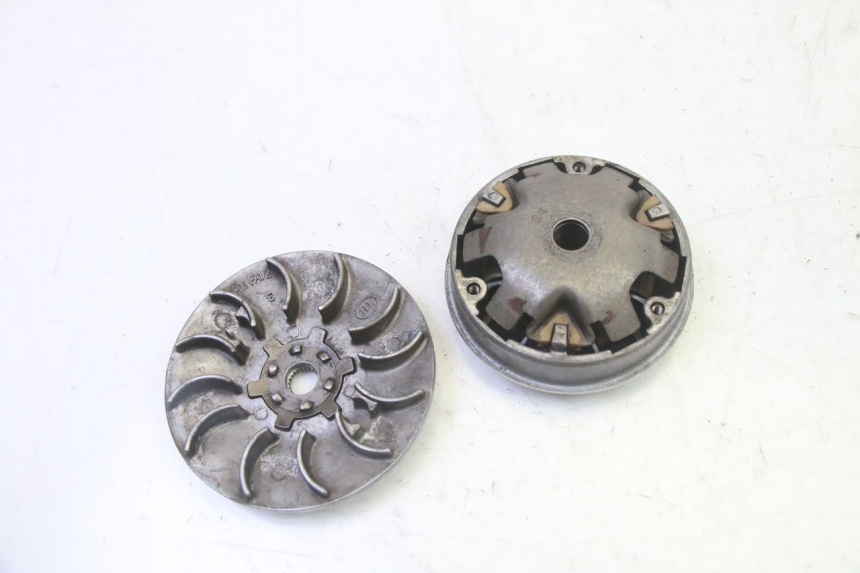 photo de VARIATOR PEUGEOT CITYSTAR 50 (2013 - 2017) - Andere kijkhoek