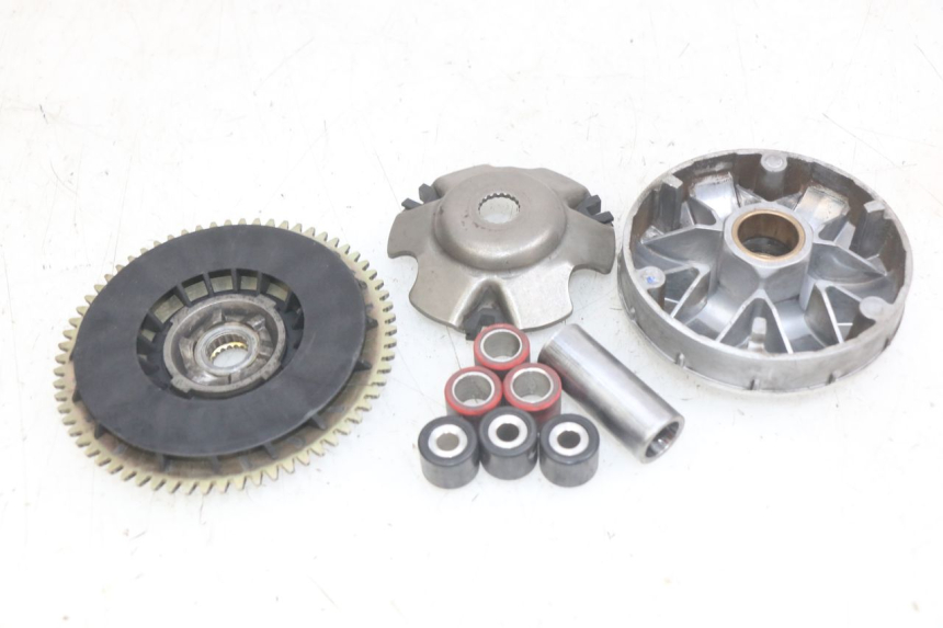 photo de VARIATOR GILERA DNA 50 (2000 - 2007) - Hoofdaanzicht