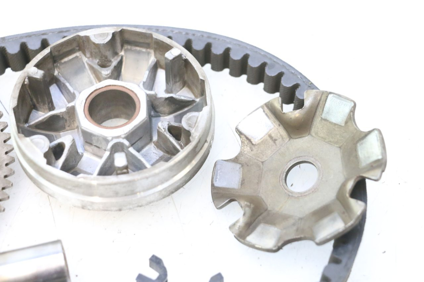 photo de VARIATOR JM MOTORS F45i 4T 50 (2020 - 2023) - Zoom op gebruiksstaat