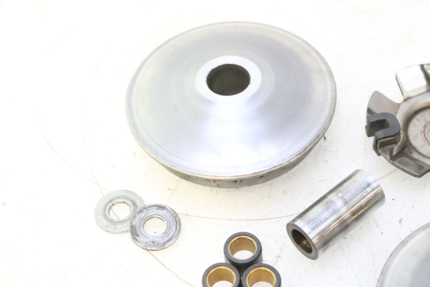 photo de VARIATOR HONDA FES PANTHEON 125 (2003 - 2007) - Andere kijkhoek