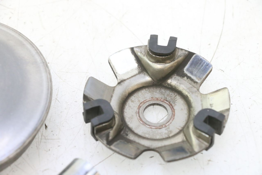 photo de VARIATOR HONDA FES PANTHEON 125 (2003 - 2007) - Technische close-up