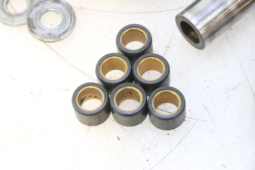 photo de VARIATOR HONDA FES PANTHEON 125 (2003 - 2007) - Overzicht