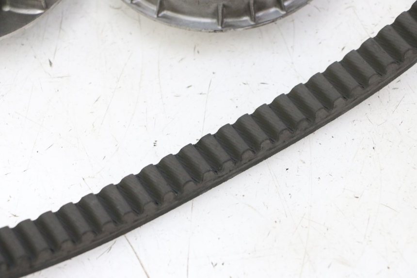 photo de VARIATOR HONDA FES S-WING SWING ABS 125 (2007 - 2015) - Zoom op gebruiksstaat