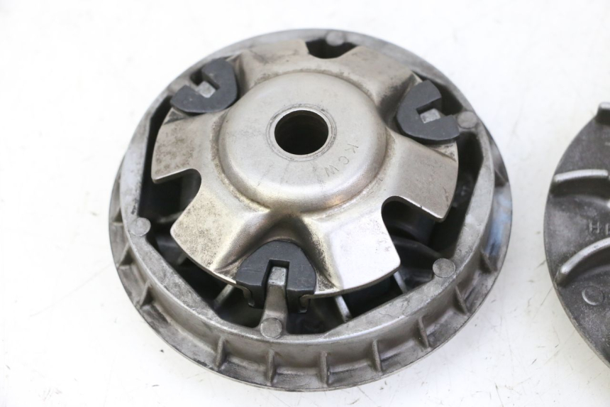 photo de VARIATOR HONDA FES S-WING SWING ABS 125 (2007 - 2015) - Zoom op gebruiksstaat