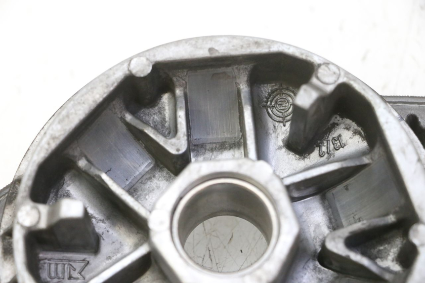 photo de VARIATOR HONDA FES S-WING SWING ABS 125 (2007 - 2015) - Zoom op componenten