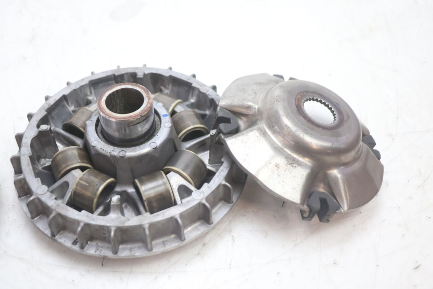photo de VARIATOR HONDA FJS SILVER WING SILVERWING 400 (2005 - 2008) - Zoom op gebruiksstaat