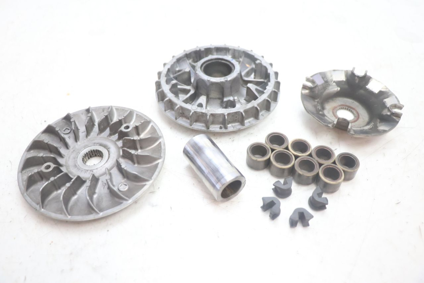photo de VARIATOR HONDA FJS SILVER WING SILVERWING 400 (2005 - 2008) - Andere kijkhoek