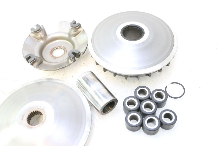 photo de VARIATOR HONDA FJS SILVER WING SILVERWING 400 (2005 - 2008) - Bevestigingspunten