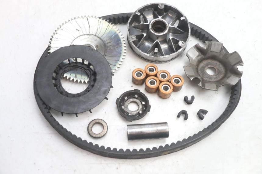 photo de VARIATOR PIAGGIO FLY 2T 50 (2004 - 2017) - Hoofdaanzicht
