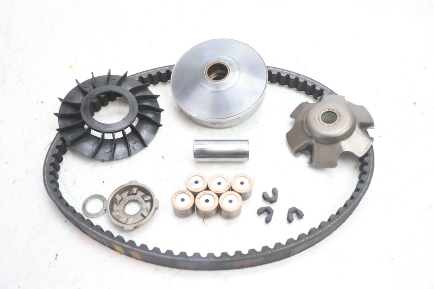photo de VARIATOR PIAGGIO FLY 2T 50 (2004 - 2017) - Technische close-up
