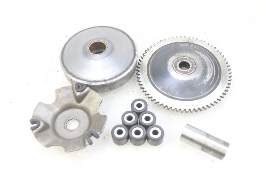 photo de VARIATOR PIAGGIO FLY 4T 50 (2013 - 2017) - Bevestigingspunten