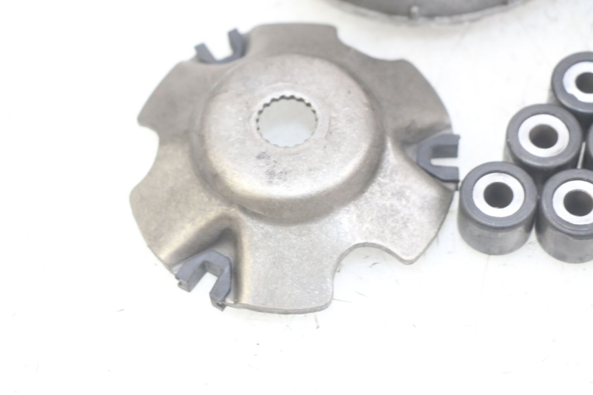 photo de VARIATOR PIAGGIO FLY 4T 50 (2013 - 2017) - Staat van het oppervlak