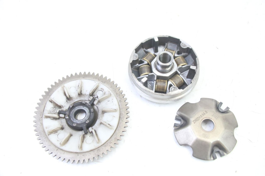 photo de VARIATOR VENESI FLY RETRO 4T 50 (2020 - 2025) - Andere kijkhoek