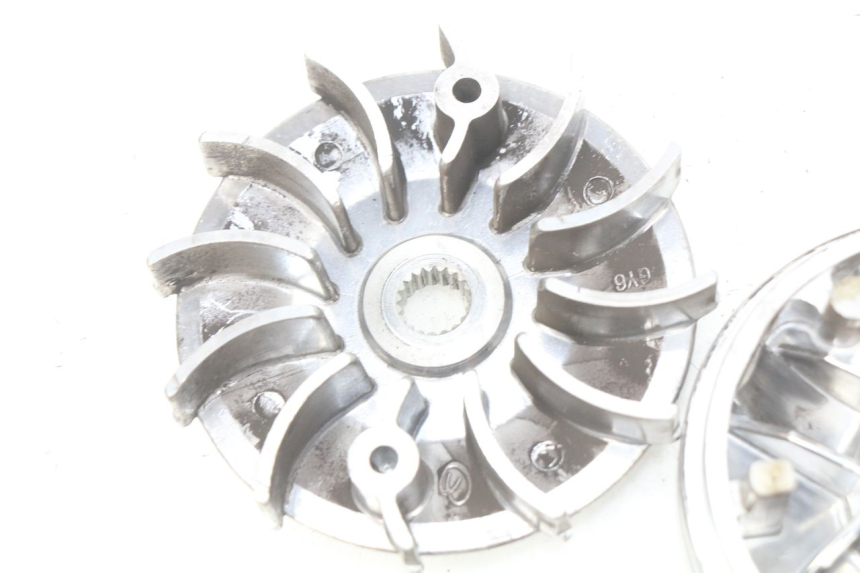 photo de VARIATOR SACHS FY125T FY T 125 (2007 - 2011) - Bevestigingspunten