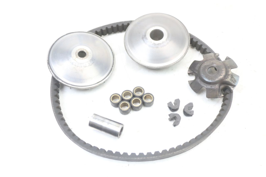 photo de VARIATOR HONDA NES AROBASE 125 (2000 - 2003) - Detail van het onderdeel