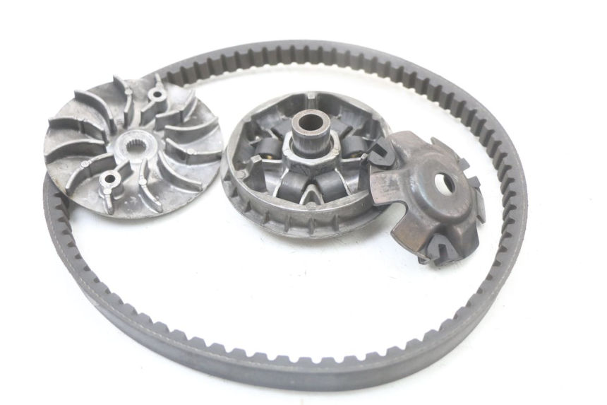 photo de VARIATOR HONDA NES AROBASE 125 (2000 - 2003) - Zoom op gebruiksstaat