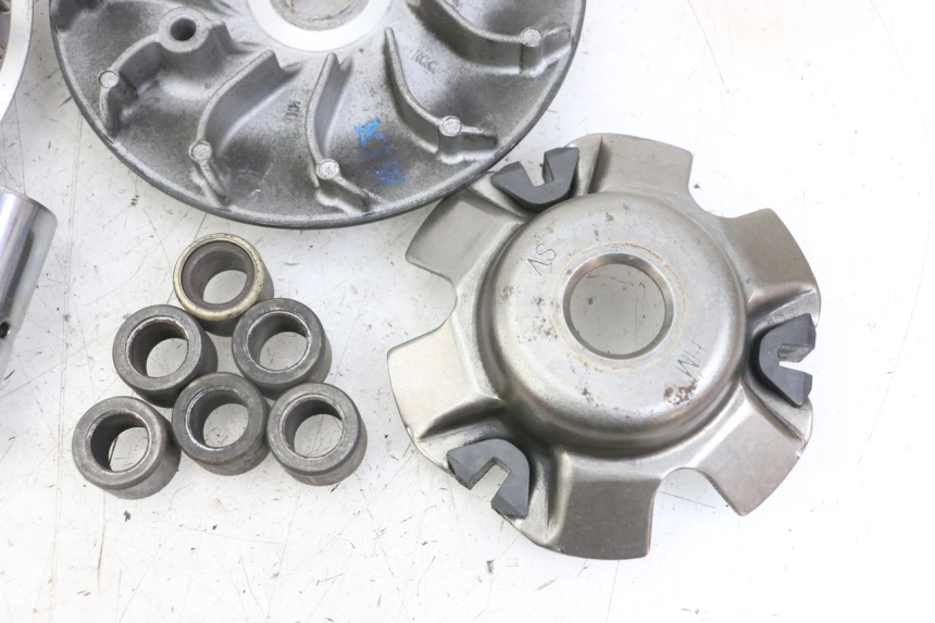 photo de VARIATOR HONDA SH i 300 (2015 - 2020) - Zoom op componenten