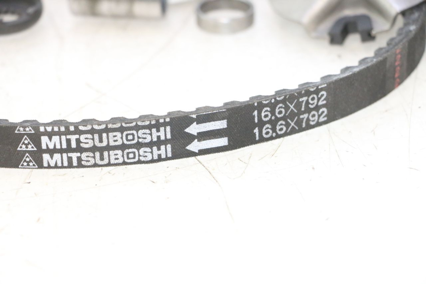 photo de VARIATOR KEEWAY HURRICANE 50 (2006 - 2019) - Kenmerkende details