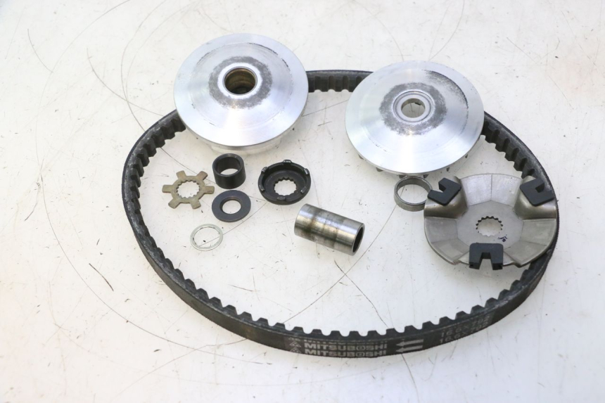photo de VARIATOR KEEWAY HURRICANE 50 (2006 - 2019) - Andere kijkhoek