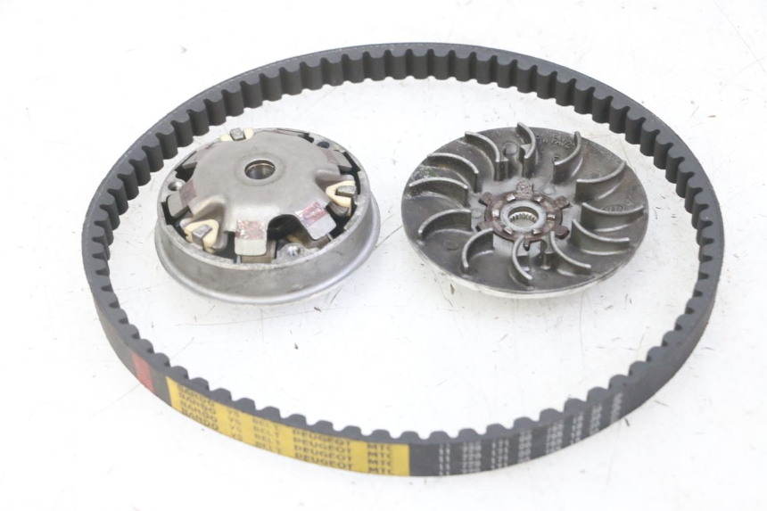 photo de VARIATOR PEUGEOT JET FORCE CARBU 50 (2003 - 2016) - Zoom op gebruiksstaat