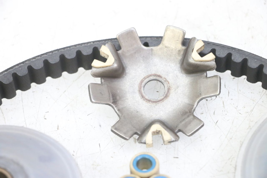 photo de VARIATOR PEUGEOT JET FORCE CARBU 50 (2003 - 2016) - Overzicht