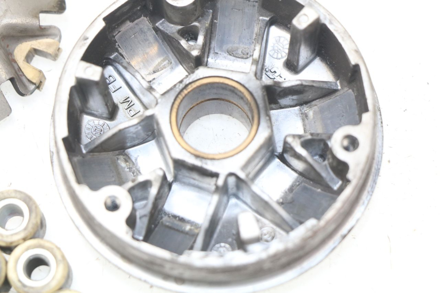 photo de VARIATOR PEUGEOT KISBEE 2T 50 (2018 - 2022) - Markeringen en referenties