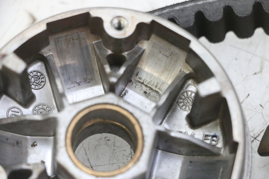 photo de VARIATOR PEUGEOT KISBEE 2T 50 (2018 - 2022) - Kenmerkende details