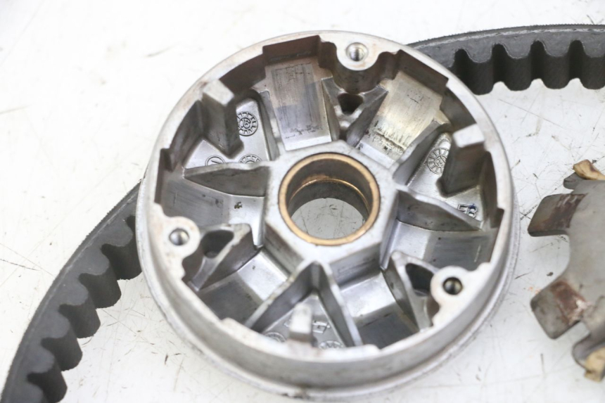 photo de VARIATOR PEUGEOT KISBEE 2T 50 (2018 - 2022) - Visuele inspectie