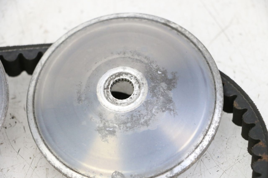 photo de VARIATOR PEUGEOT KISBEE 2T 50 (2010 - 2017) - Andere kijkhoek