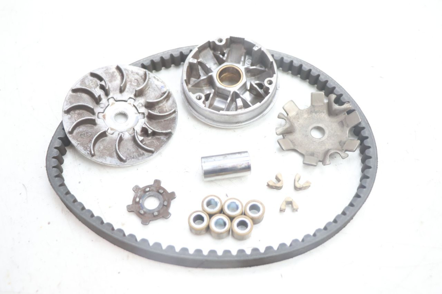 photo de VARIATOR PEUGEOT KISBEE 2T 50 (2010 - 2017) - Hoofdaanzicht