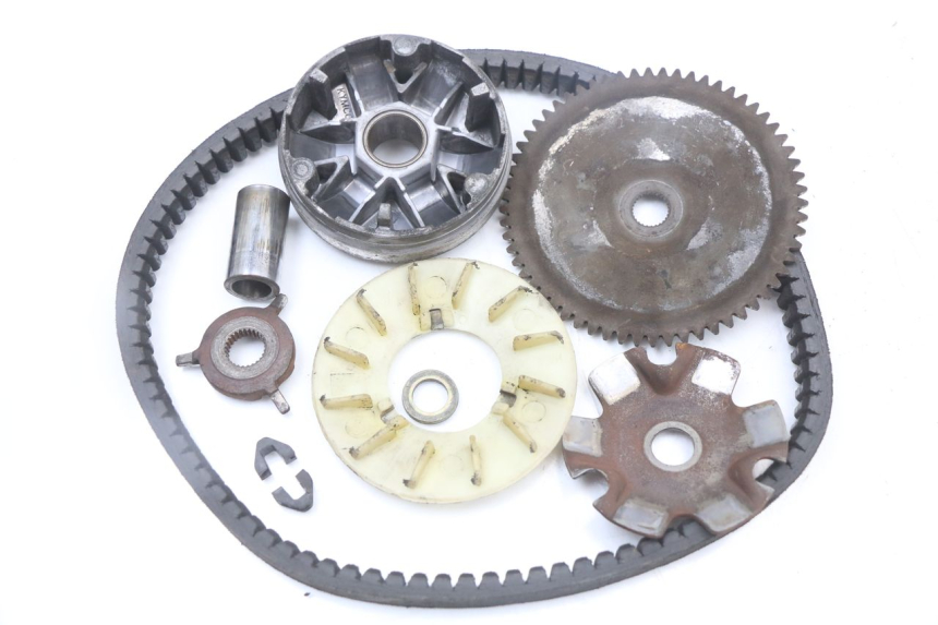 photo de VARIATOR PEUGEOT KISBEE 4T 50 (2018 - 2022) - Hoofdaanzicht