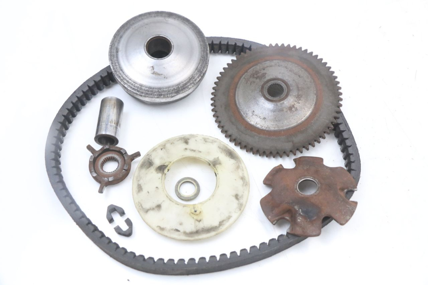 photo de VARIATOR PEUGEOT KISBEE 4T 50 (2018 - 2022) - Detail van het onderdeel