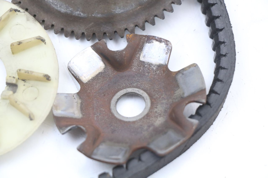 photo de VARIATOR PEUGEOT KISBEE 4T 50 (2018 - 2022) - Technische close-up