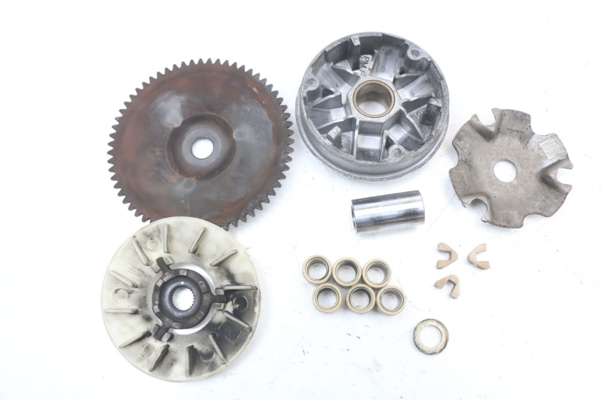 photo de VARIATOR PEUGEOT KISBEE 4T 50 (2010 - 2017) - Hoofdaanzicht