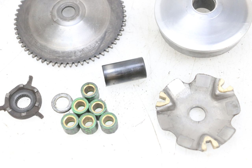 photo de VARIATOR PEUGEOT KISBEE 4T 50 (2010 - 2017) - Technische close-up