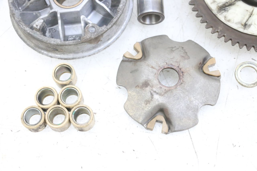 photo de VARIATOR PEUGEOT KISBEE 4T 50 (2010 - 2017) - Aanvullende foto