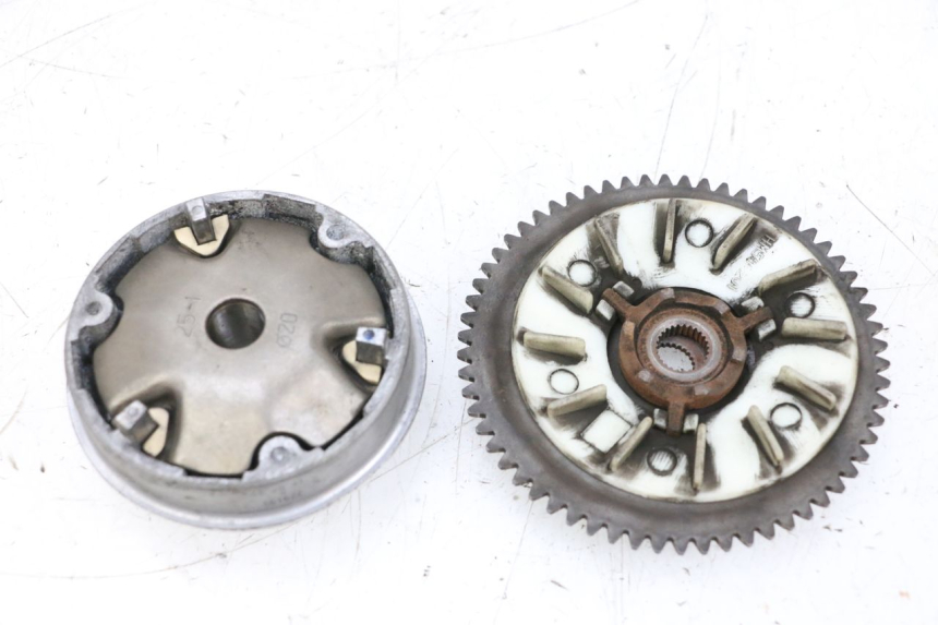 photo de VARIATOR PEUGEOT KISBEE 4T 50 (2010 - 2017) - Detail van het onderdeel