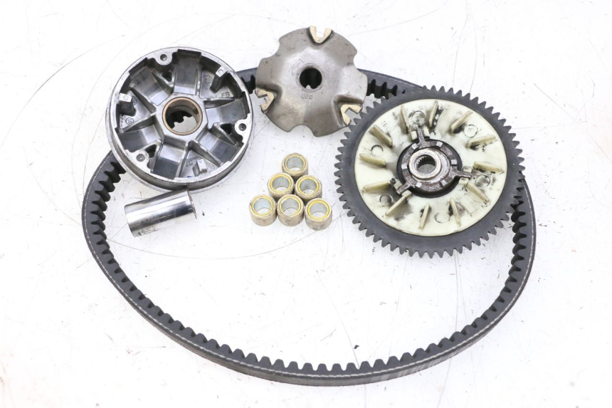 photo de VARIATOR PEUGEOT KISBEE 4T 50 (2018 - 2022) - Hoofdaanzicht